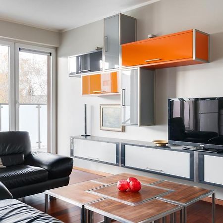 Lasek Marcelinski 2-Bedroom Apartment Poznań Buitenkant foto