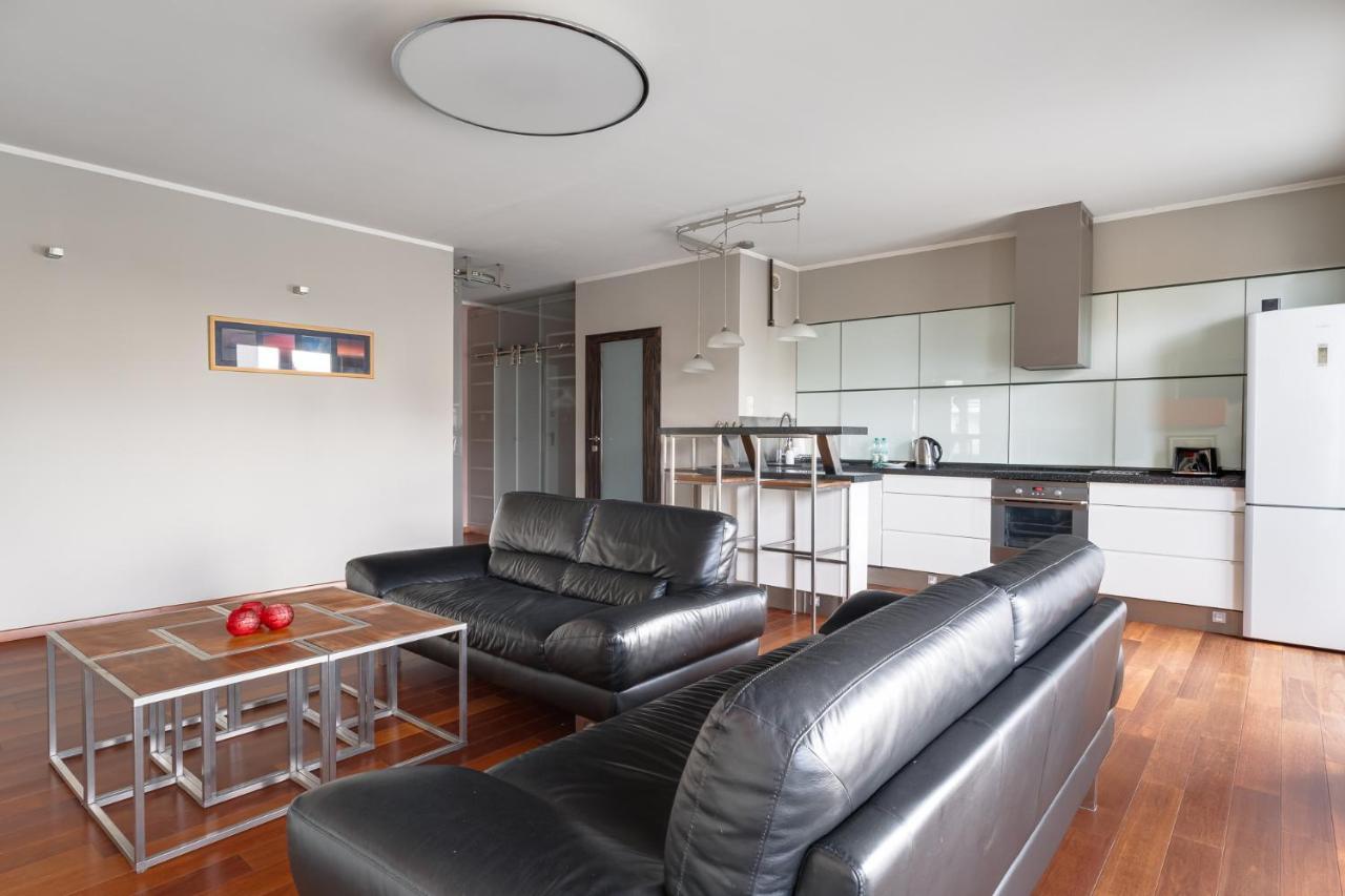 Lasek Marcelinski 2-Bedroom Apartment Poznań Buitenkant foto